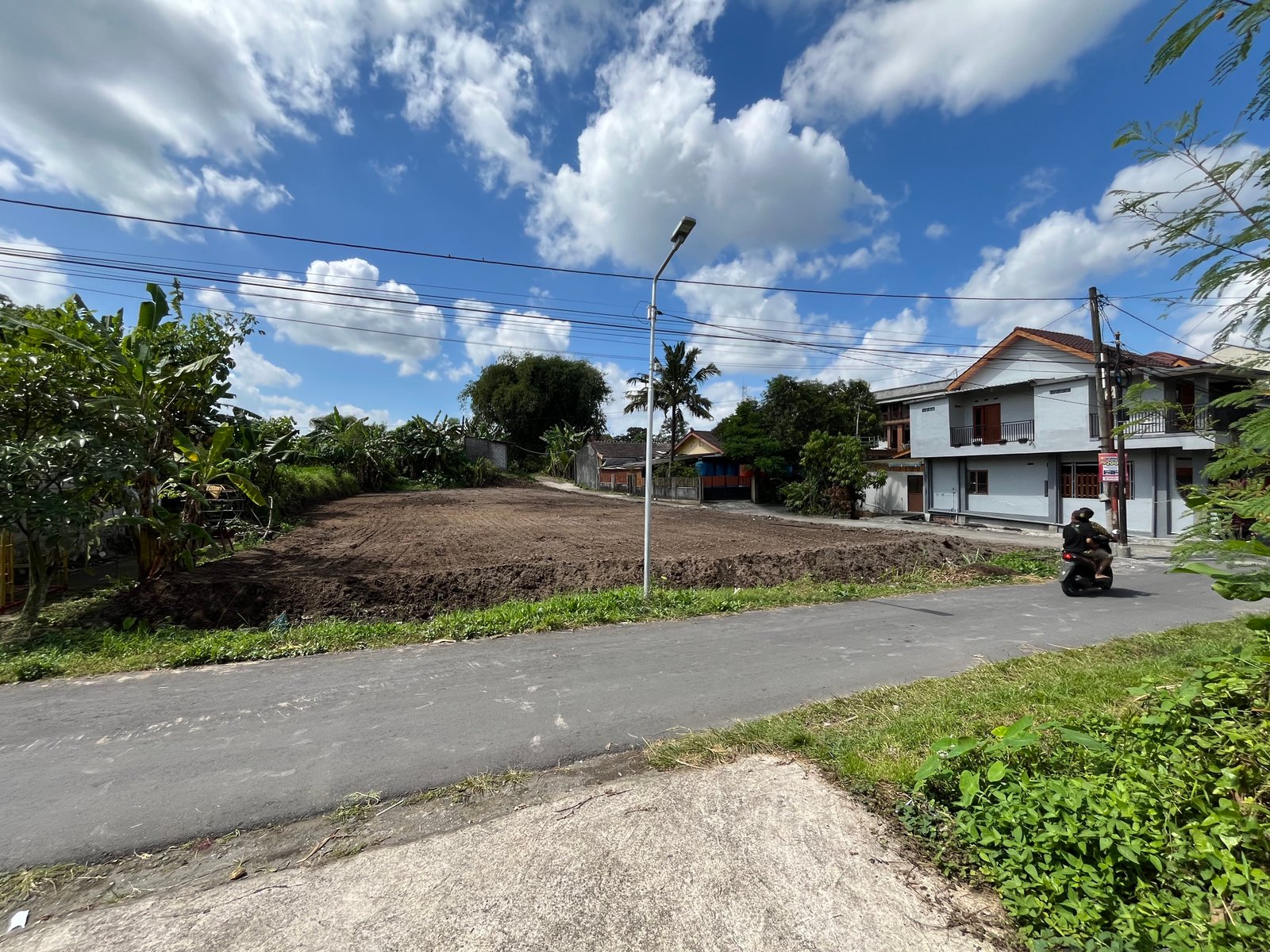 Dekat Pasar Gentan Kavling Siap Bangun Lingkungan Asri - Image 4