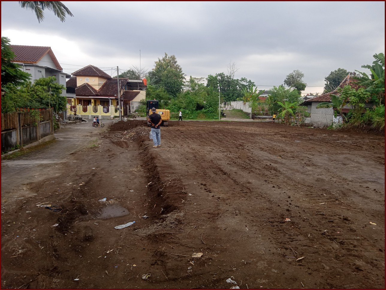 Tanah Strategis dekat kampus uii dan pasar Gentan - Property thumbnail