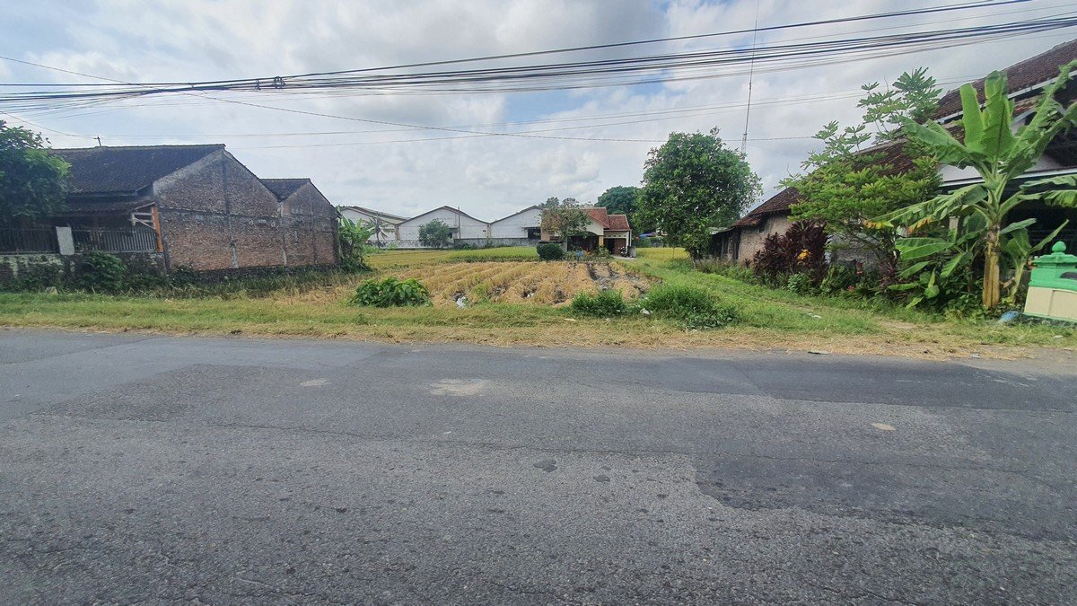 Rumah 2 Lantai Minimalis – Dekat AMPLAZ Mall - Image 4