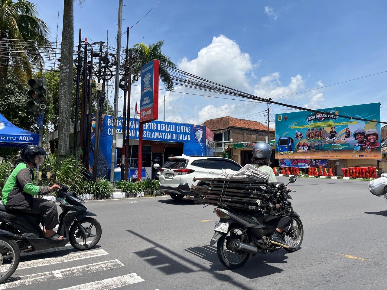 Tanah Murah Dijual Prambanan Jl. Raya Jogja-Solo Dekat Candi Sewu Untuk Rumah - Image 3