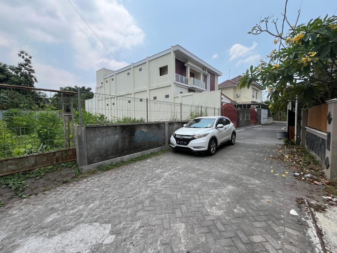 Jl. Kaliurang KM 6; Kost Premium; SHM - Image 5