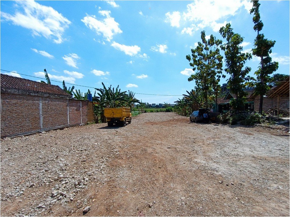 Jl Imogiri Timur km 10, 5 menit ke Stadion Sultan Agung, Tepi Jalan - Image 6