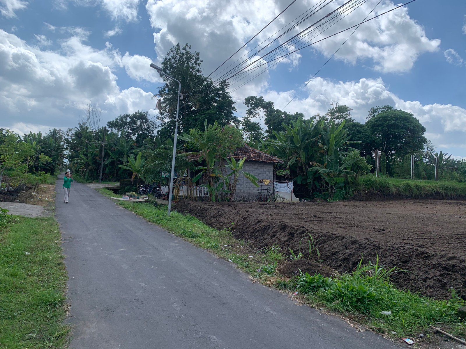 Dekat Pasar Gentan Kavling Siap Bangun Lingkungan Asri - Property listing thumbnail