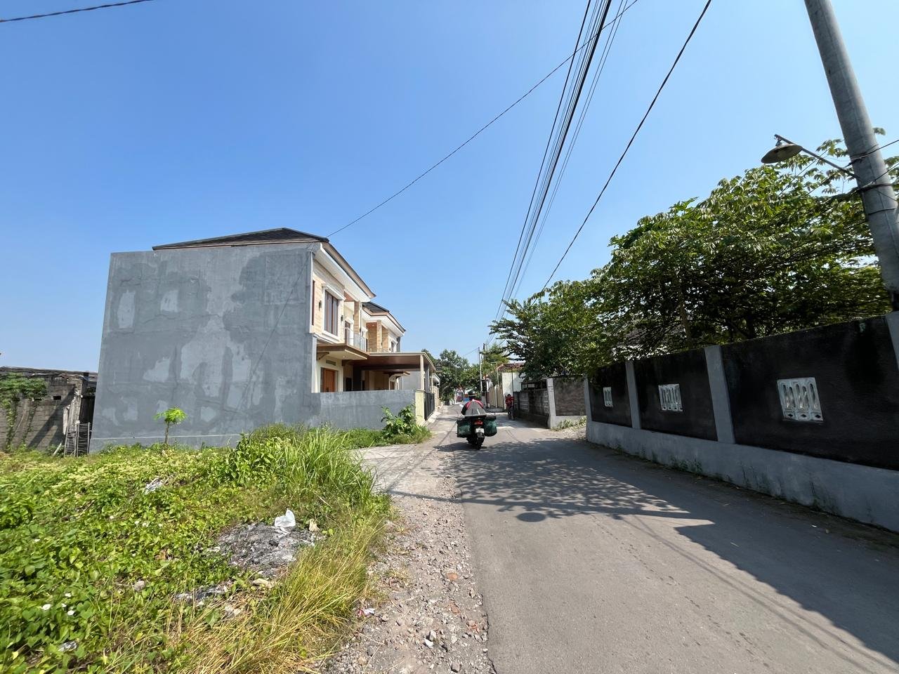 Tanah Dekat Hyatt Regency Jl Palagan Jogja, Akses Mobil Papasan - Image 3