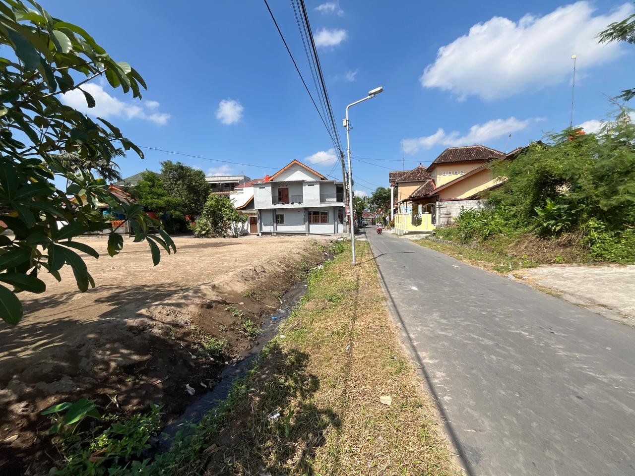 Jl Kaliurang km 9 Rumah 2 lantai cocok hunian pun investasi - Image 4